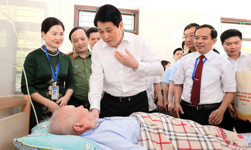 Preferential policies for national contributors a long-term task: State President